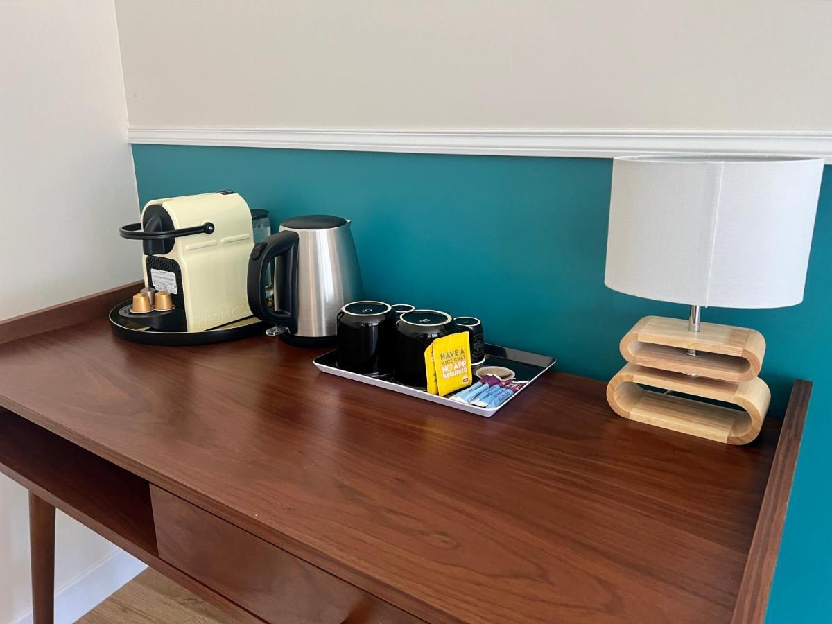 Guest House Close To Disney! Монтеврен Экстерьер фото