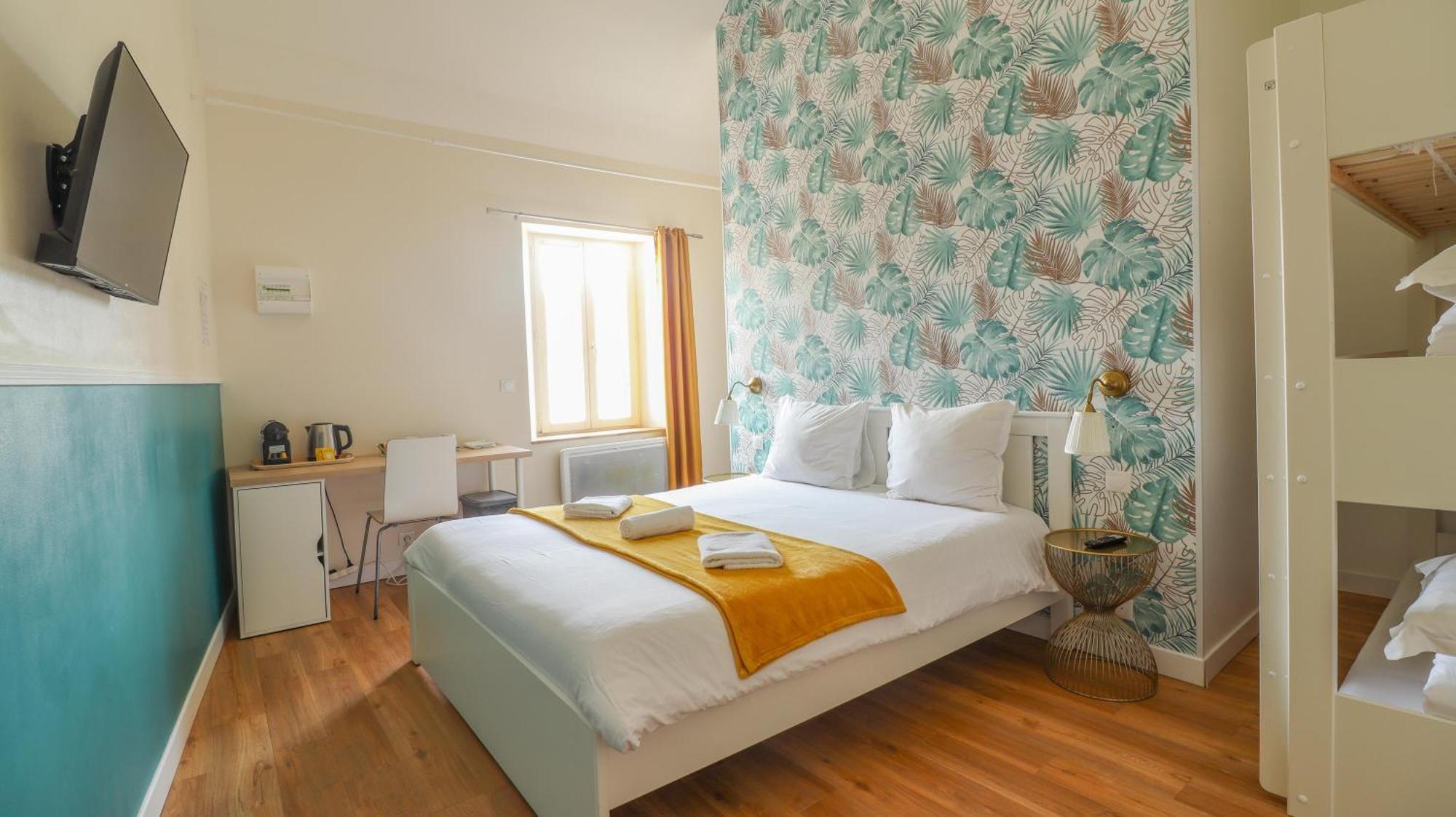 Guest House Close To Disney! Монтеврен Экстерьер фото